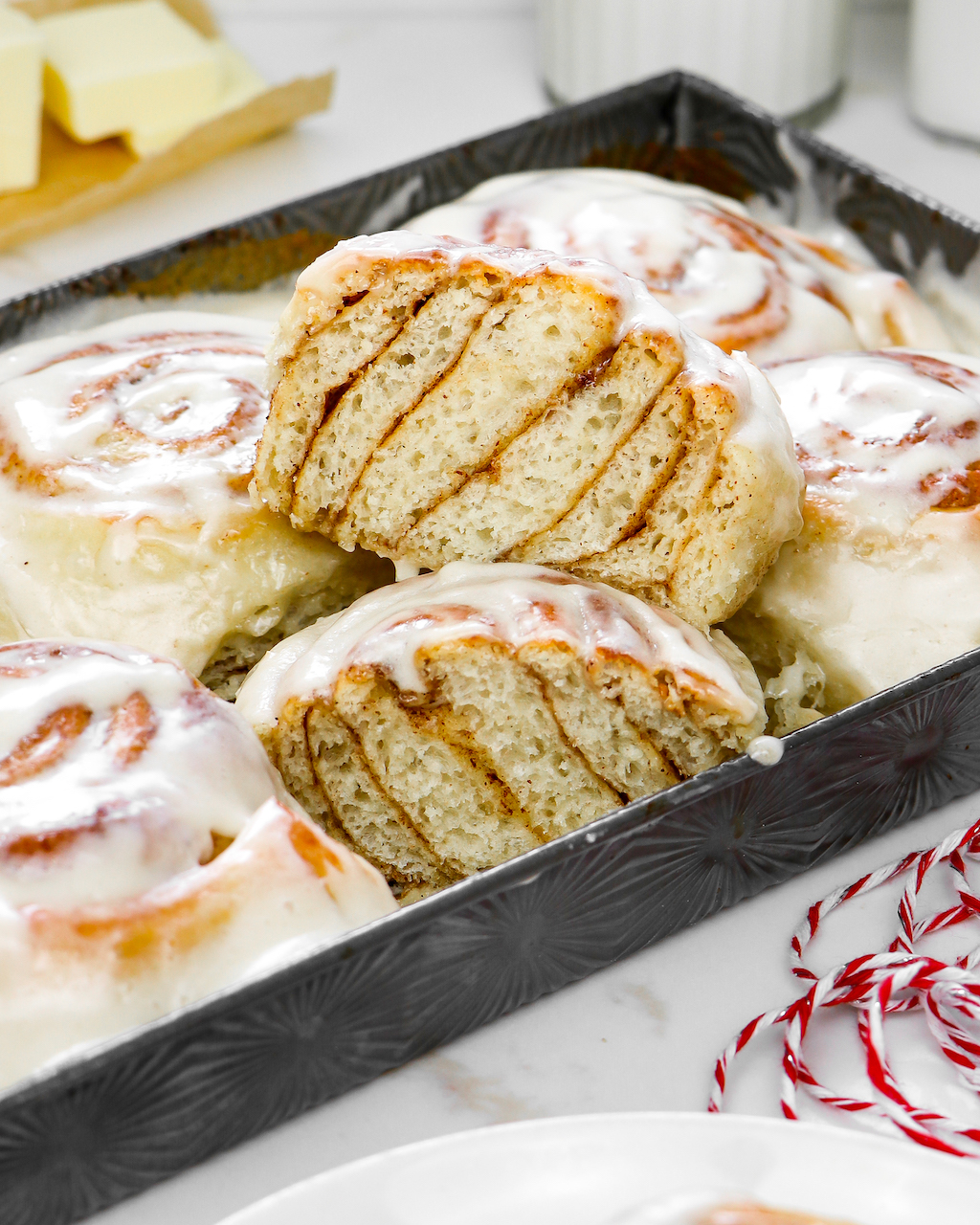 1Hour Soft Cinnamon Rolls (Heavy Cream Hack)